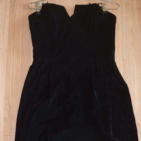 Vintage Roberta California Velvet Strapless Formal Dress - Picture 1 of 9